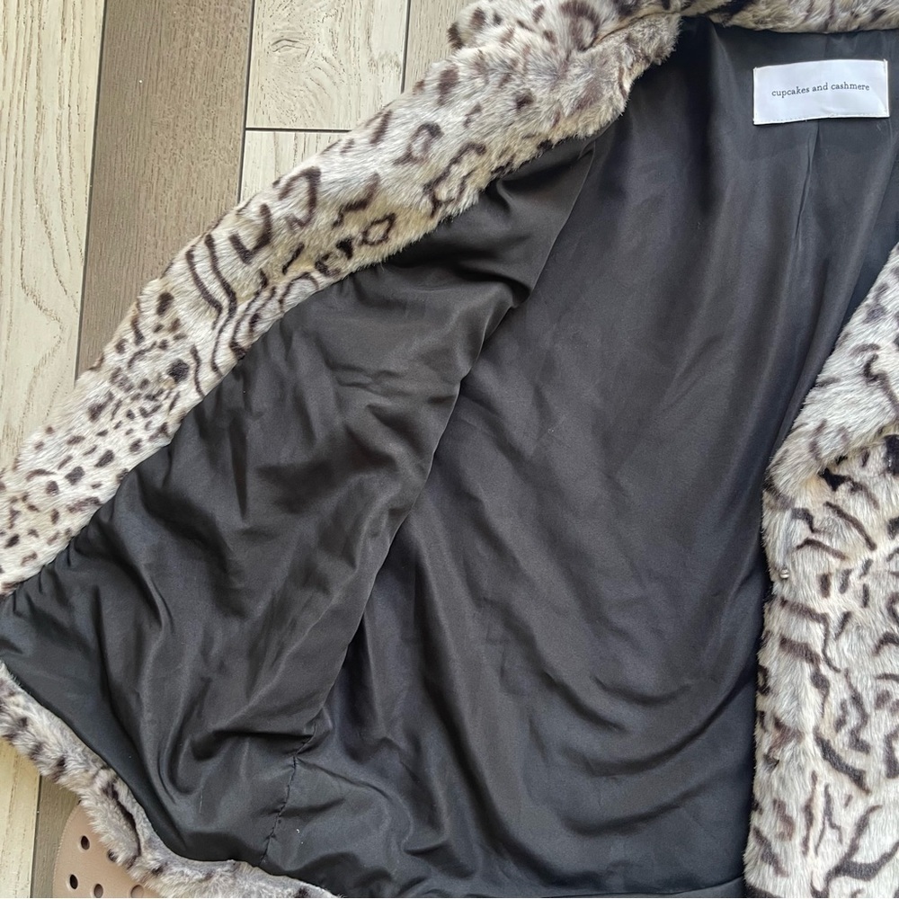 Cupcakes & Cashmere Animal Print Faux Fur Coat - Picture 3 of 9